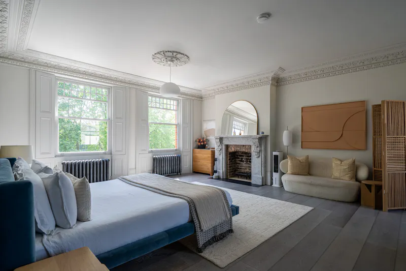 Refined Finsbury Park Home, B2168 (photo 19)