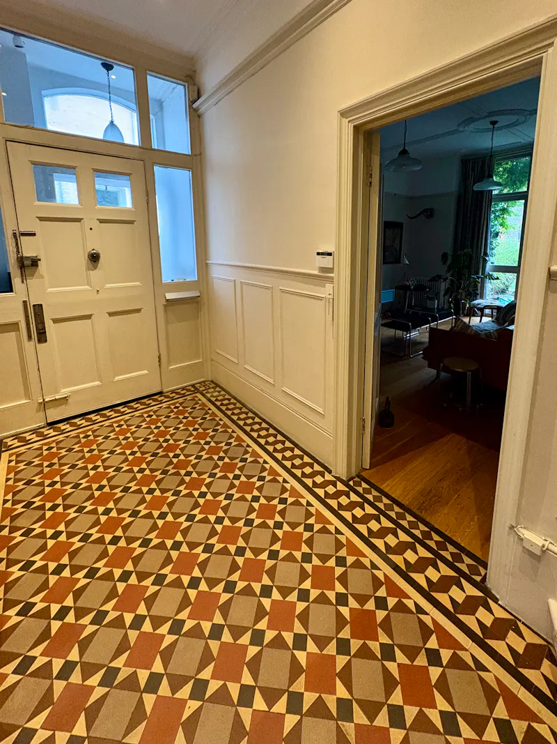 Floor - tiled at Everyday Streatham home , A1400 (photo 12)