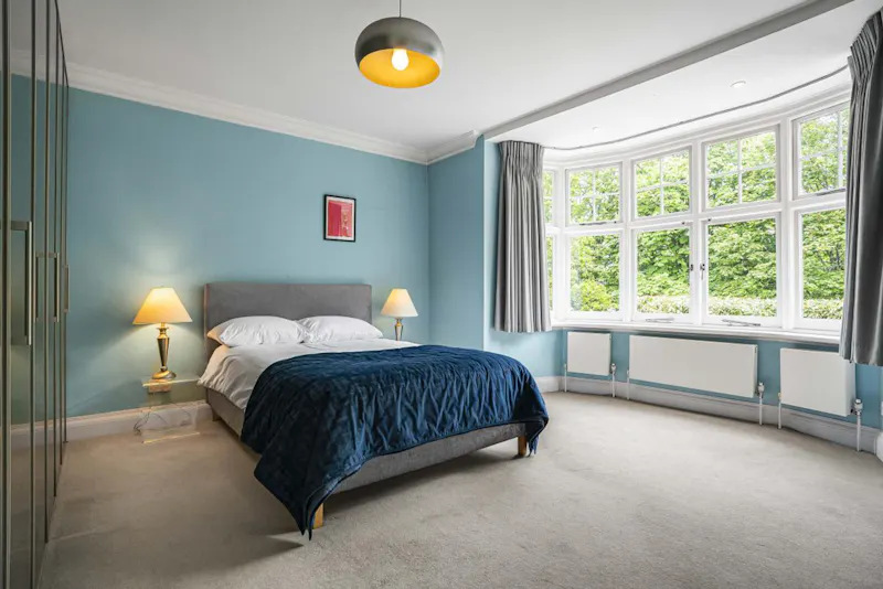 Bedroom at Large Edwardian Totteridge Home, E560 (photo 24)