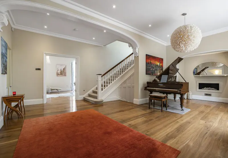 Large Edwardian Totteridge Home, E560 (photo 15)