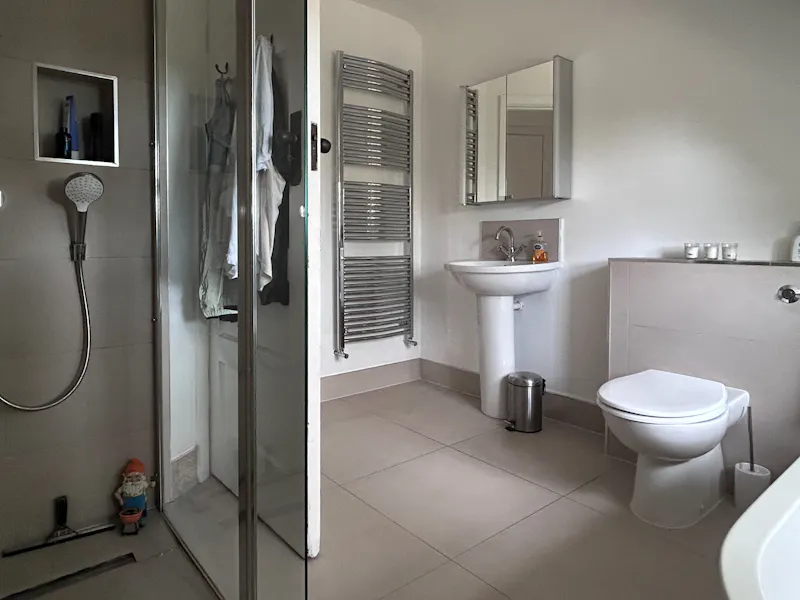 Bathroom at Amersham Family Home, D2912 (photo 16)