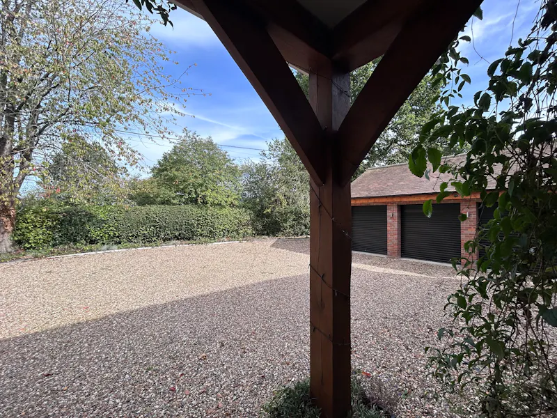 Amersham Family Home, D2912 (photo 26)
