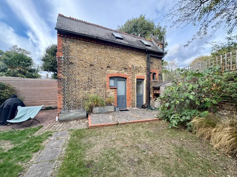 Stable / Outbuildings at Everyday Streatham home , A1400 (photo 23)