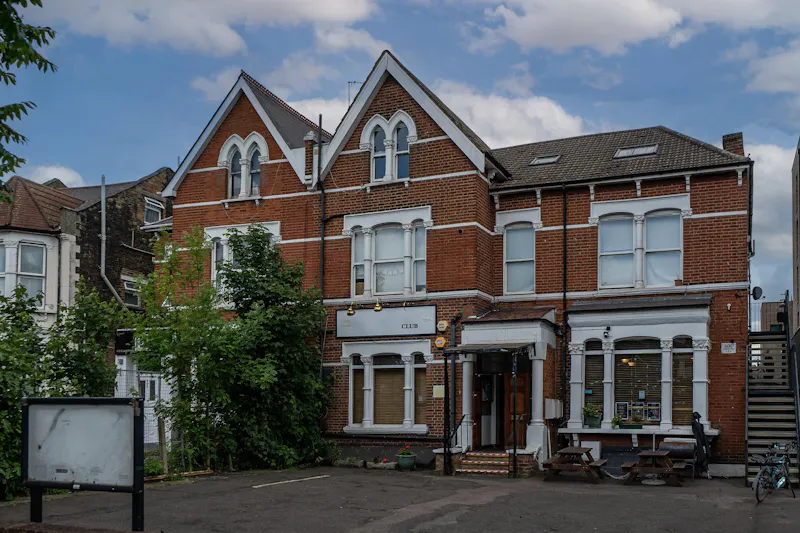 Working Mens Club Harringay, B2171 (photo 33)