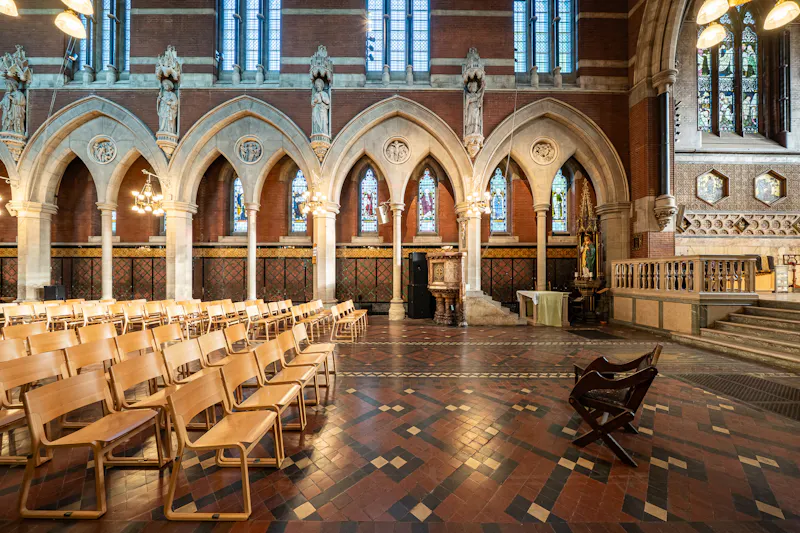Floor - tiled at Striking Central London Church, CH132 (photo 4)