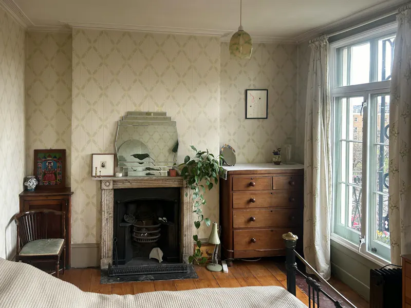 Bedroom at Hackney Period Townhouse, A1719 (photo 8)