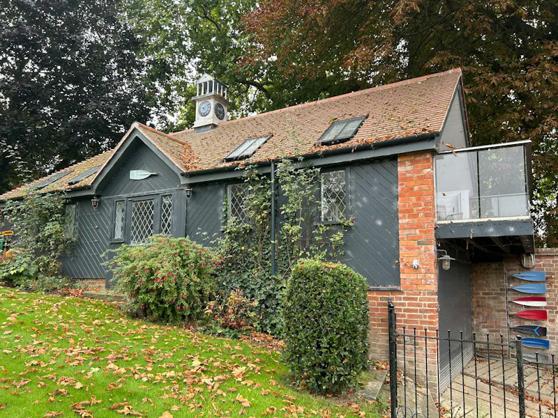 Balcony at Wargrave Riverside Home, B2170 (photo 19)