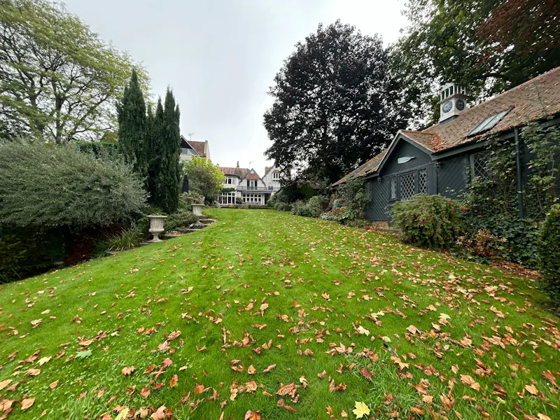 Wargrave Riverside Home, B2170 (photo 24)