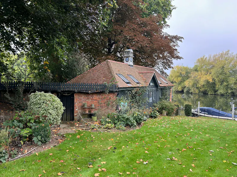 Wargrave Riverside Home, B2170 (photo 18)