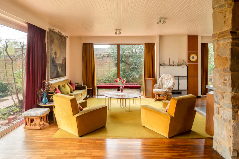 Mid-century Hampstead Home, D2914 (photo 6)