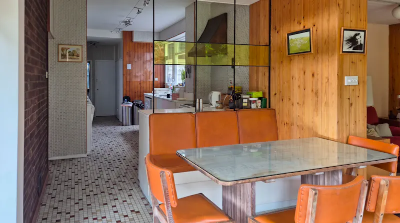 Mid-century Hampstead Home, D2914 (photo 15)