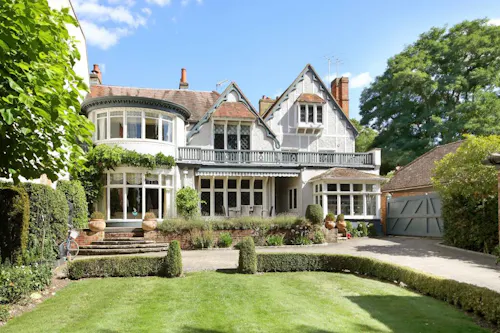 Wargrave Riverside Home, B2170