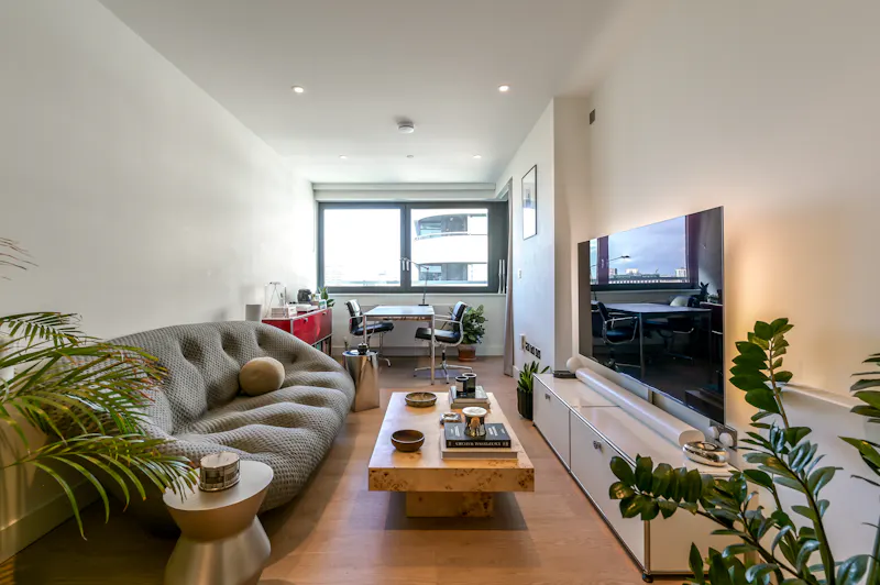 Stylishly Curated Wembley Flat, F1287 (photo 4)
