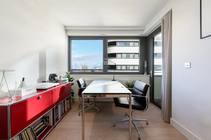 Views - city at Stylishly Curated Wembley Flat, F1287 (photo 9)