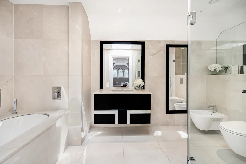 Luxe Radlett Gothic Mansion, D2915 (photo 14)