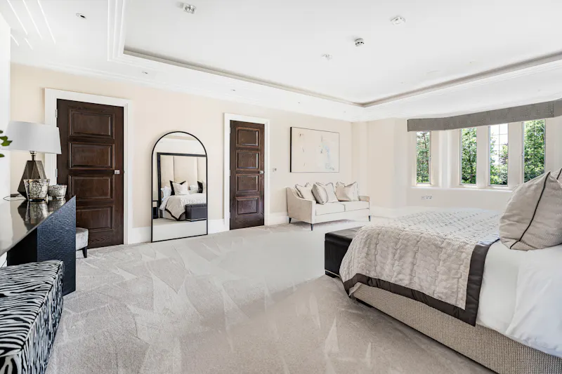Luxe Radlett Gothic Mansion, D2915 (photo 10)