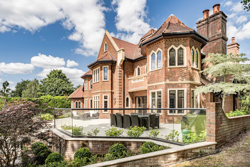 Terrace/Patio at Luxe Radlett Gothic Mansion, D2915 (photo 36)