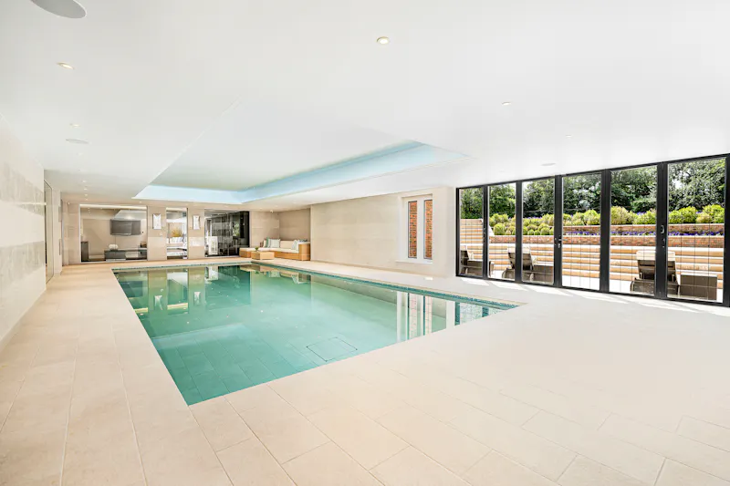 Luxe Radlett Gothic Mansion, D2915 (photo 32)