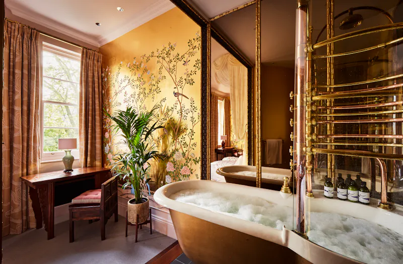 Bath at Notting Hill Georgian Hotel, A1721 (photo 10)