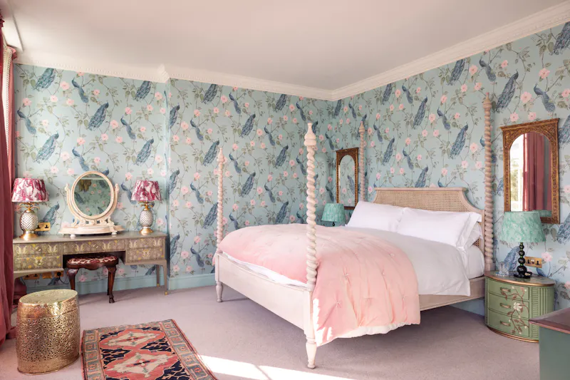 Bedroom at Notting Hill Georgian Hotel, A1721 (photo 18)