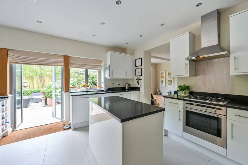 Kitchen island at North Dulwich Family Home, D2917 (photo 3)