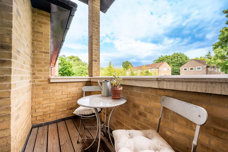 Balcony at North Dulwich Family Home, D2917 (photo 36)