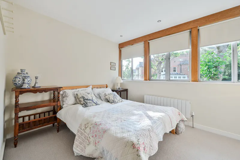Bedroom at North Dulwich Family Home, D2917 (photo 28)