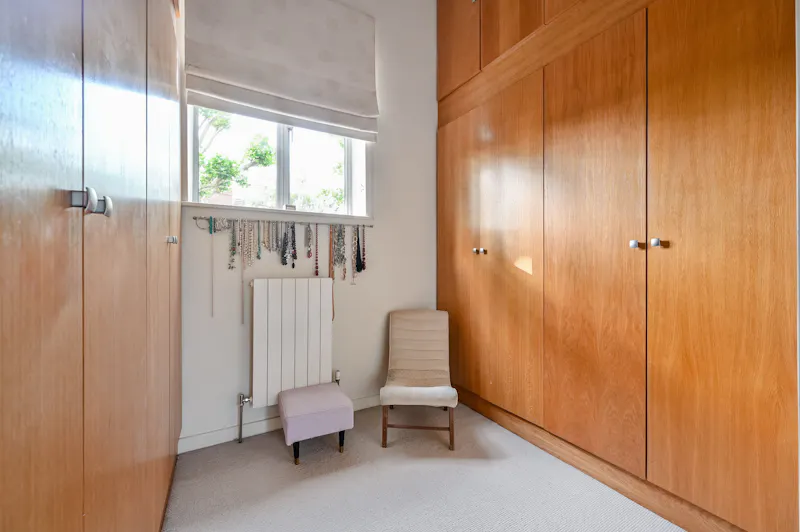Dressing room at North Dulwich Family Home, D2917 (photo 24)