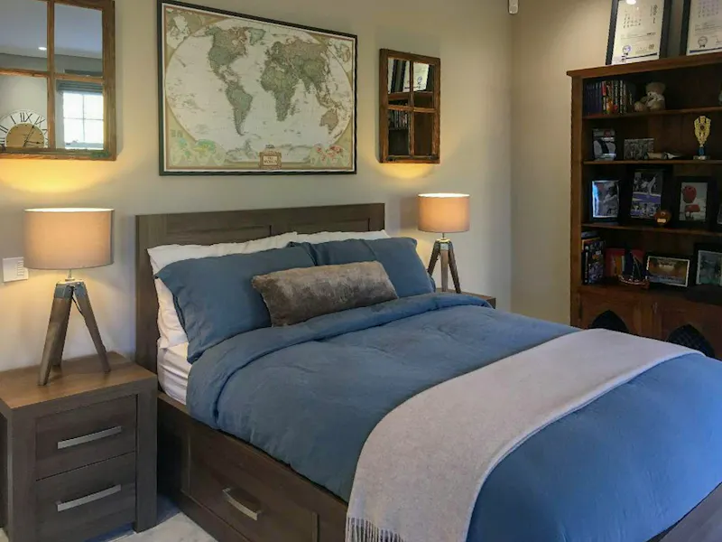 Bedroom at Bickley Modern Mansion, D2918 (photo 17)