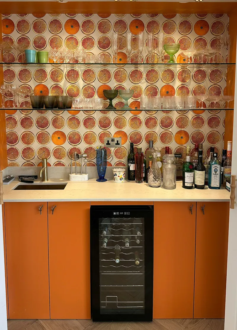Bar at Modern Ashley Country House, D2919 (photo 6)