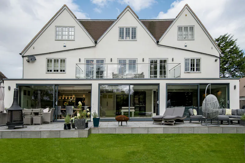 Terrace/Patio at Caldy Modern Luxe Home, D2920 (photo 13)