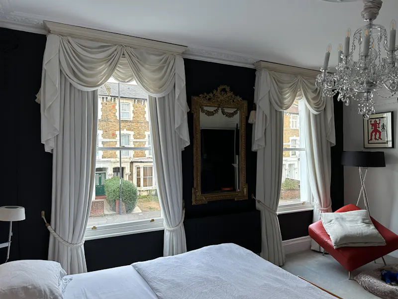 Bedroom at Grand Stoke Newington Townhouse, B2172 (photo 16)